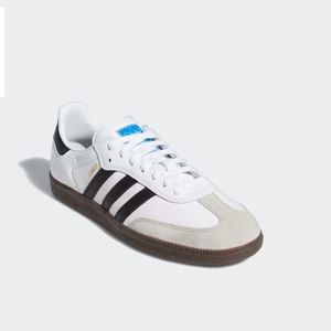 Like new, size 8.5 Adidas Sambas White.